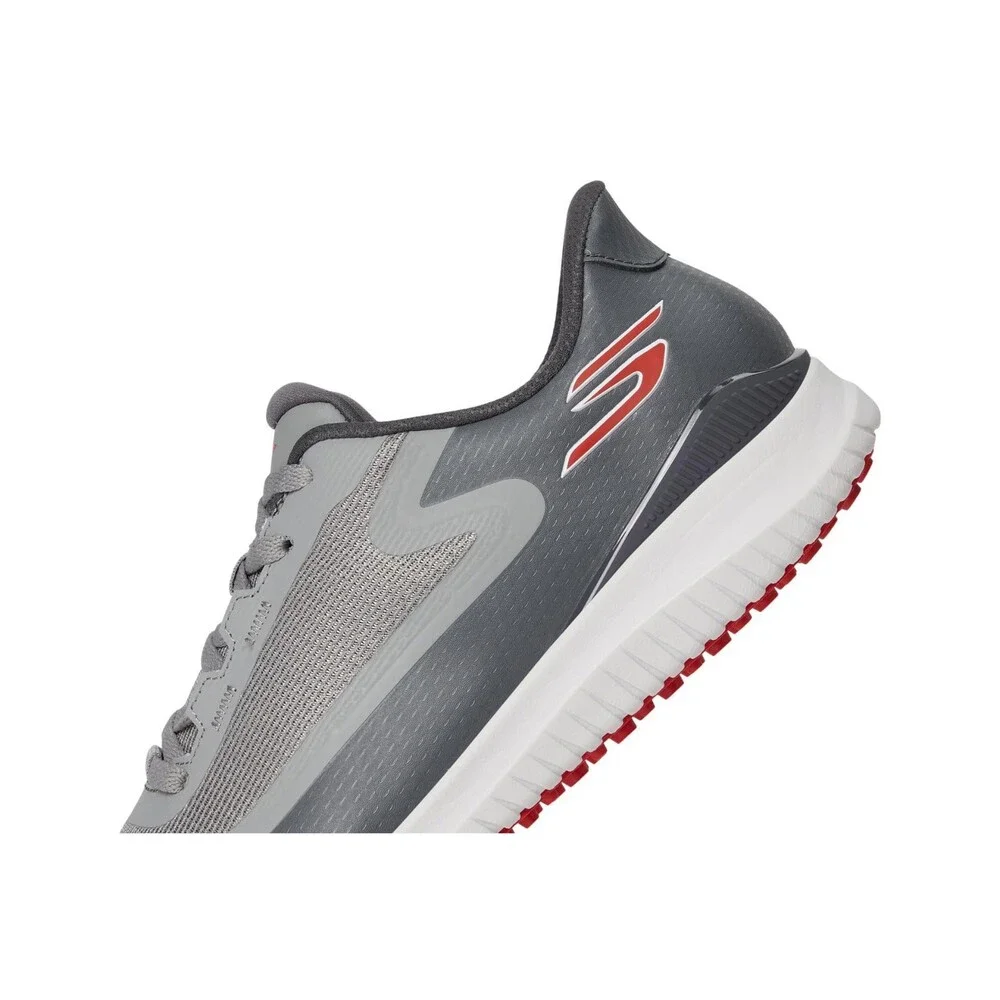 Skechers go golf